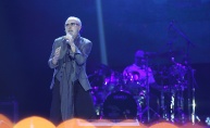 Dino Merlin priredio spektakl, napunio i zagrebačku Arenu 
