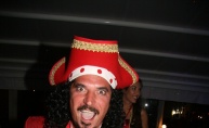 Prepuna Makina oduševljeno dočekala Captain Morgana