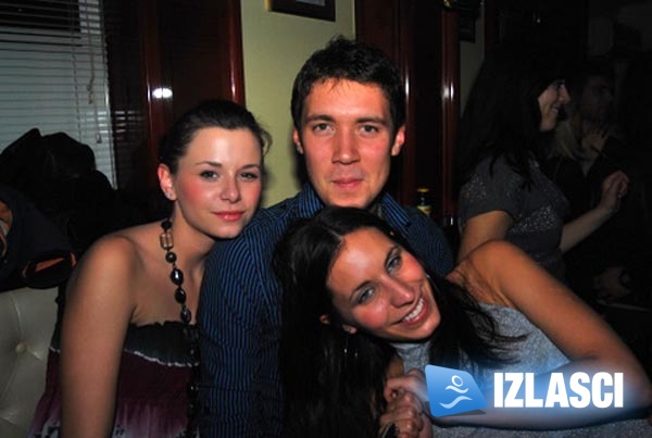Đir po Rijeci dan nakon velikih događanja u gradu (Charlie bar, Teuta, Phanas pub)