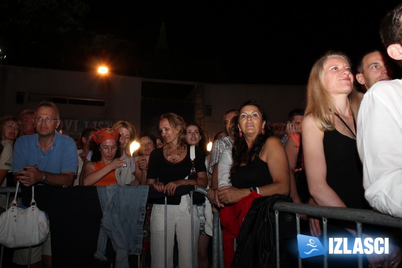 Opatijska Ljetna pozornica očarana Oliverovim nastupom