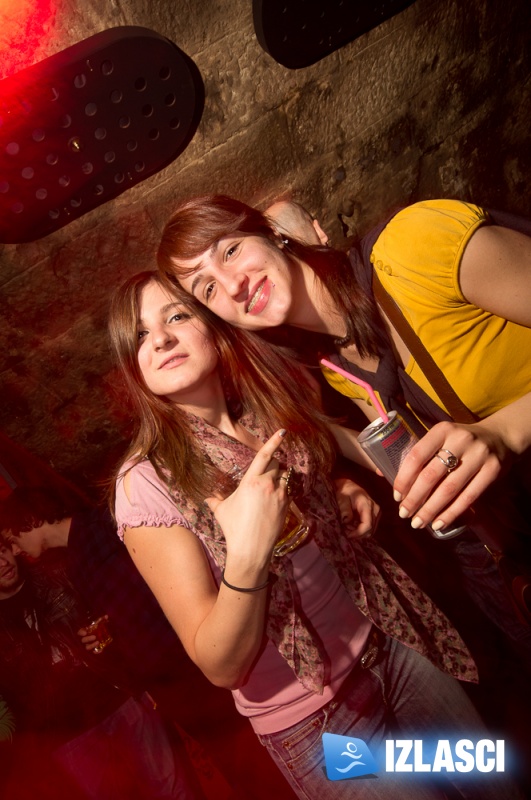 Nina Hudej & Miće Mace @ Tunel