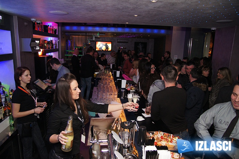 Otvorenje Caffe bara Glam u Puli