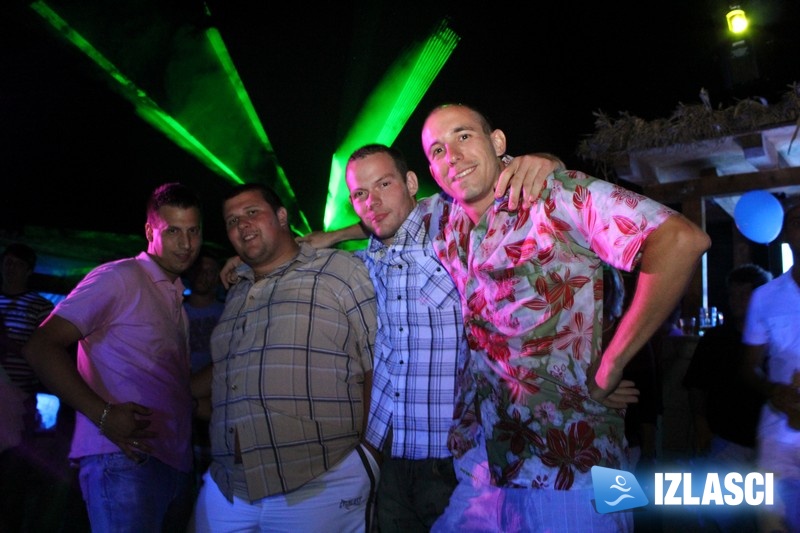 Wet T-Shirt Smirnoff turneja na Rabu, Santos