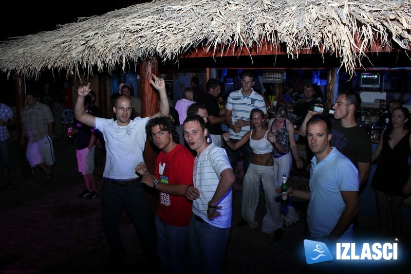 Wet T-Shirt Smirnoff turneja na Rabu, Santos